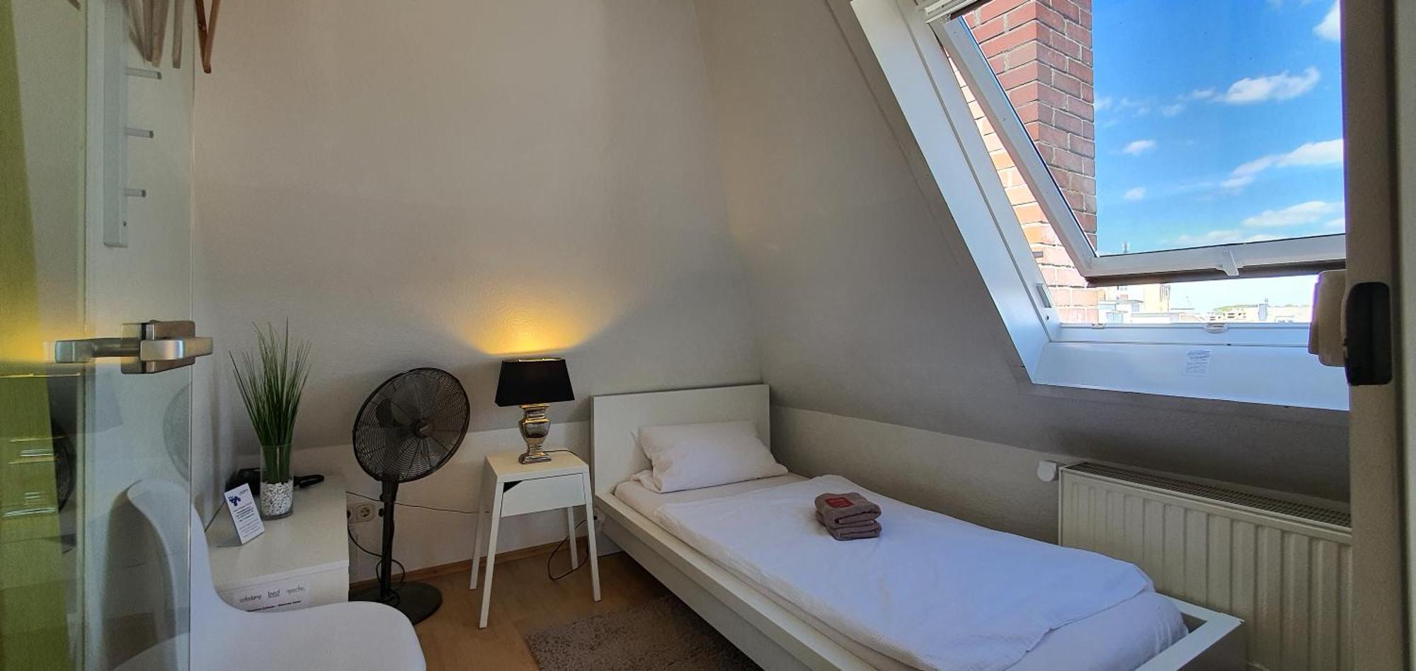 Colodging Mannheim - Private Rooms & Kitchen Extérieur photo