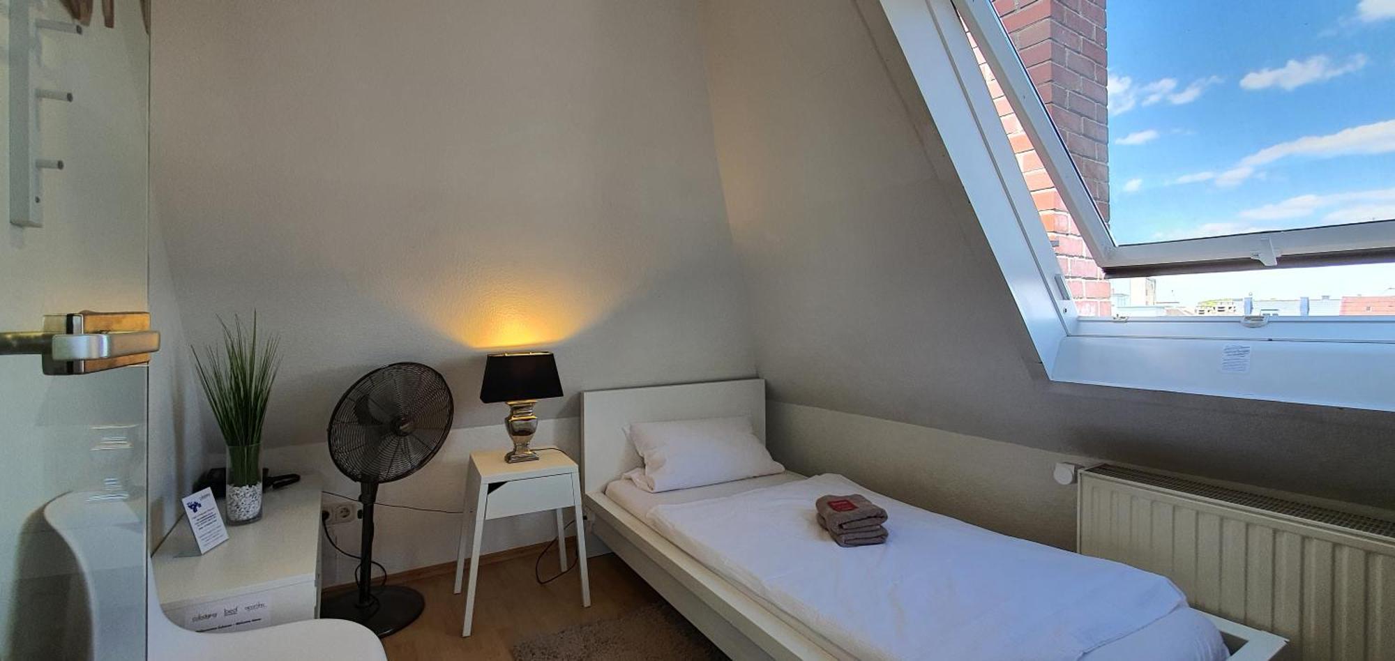 Colodging Mannheim - Private Rooms & Kitchen Extérieur photo