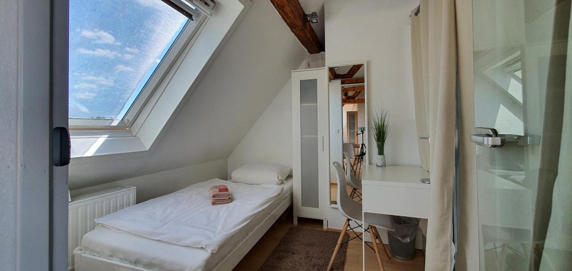 Colodging Mannheim - Private Rooms & Kitchen Extérieur photo